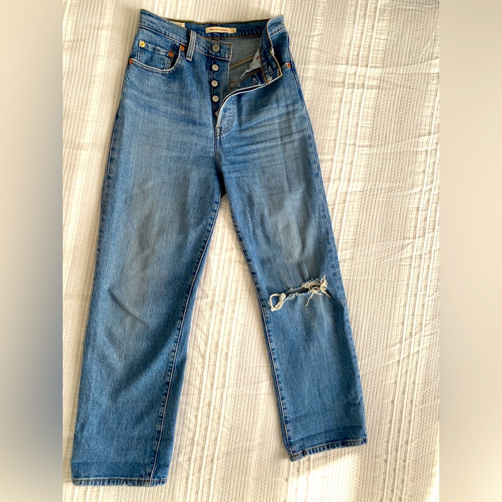Levi’s Ribcage Straight Jeans